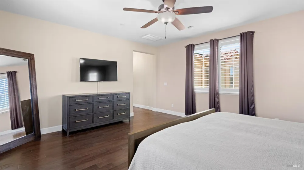 786 Elderberry Loop Vacaville, CA 95688