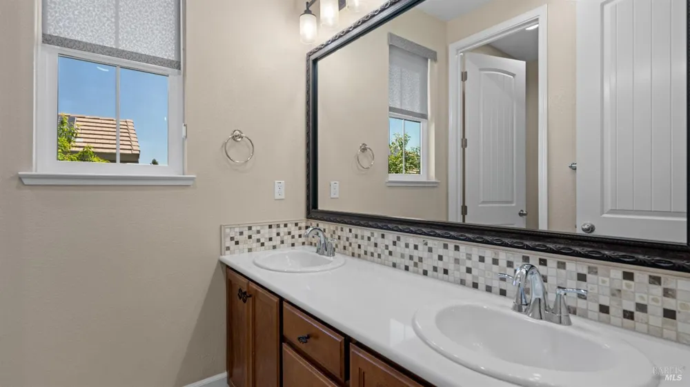 786 Elderberry Loop Vacaville, CA 95688