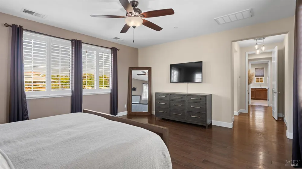 786 Elderberry Loop Vacaville, CA 95688
