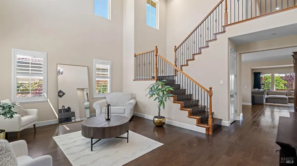 786 Elderberry Loop Vacaville, CA 95688