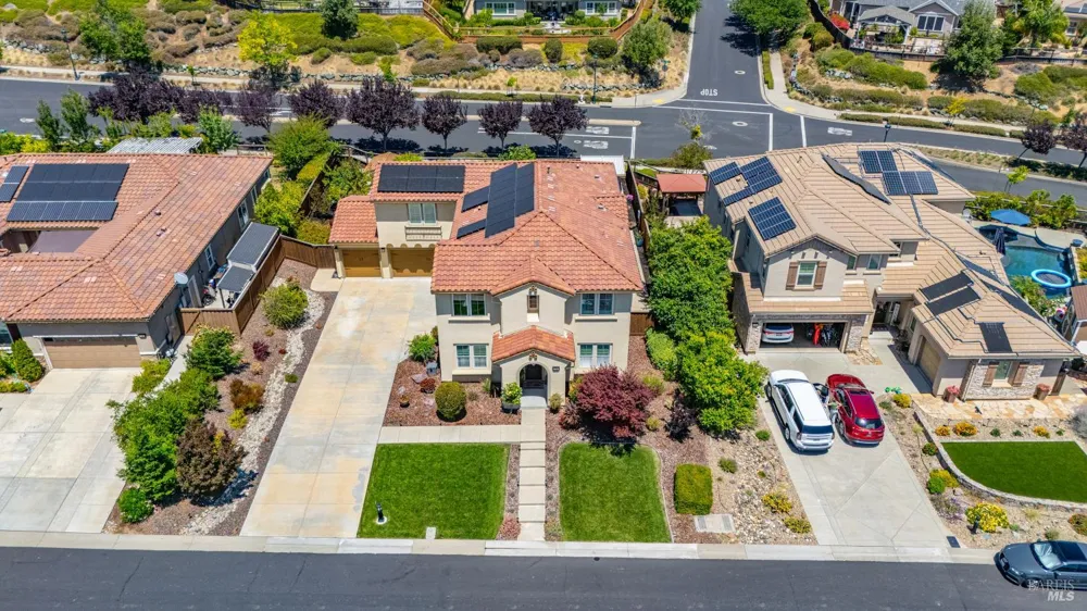 786 Elderberry Loop Vacaville, CA 95688