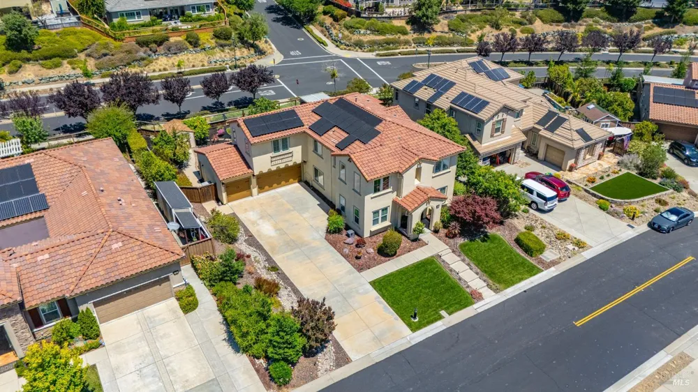 786 Elderberry Loop Vacaville, CA 95688