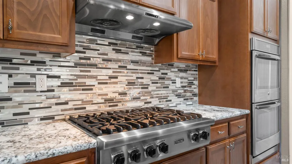786 Elderberry Loop Vacaville, CA 95688