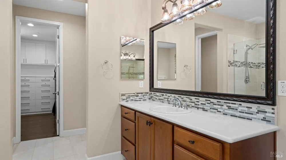 786 Elderberry Loop Vacaville, CA 95688