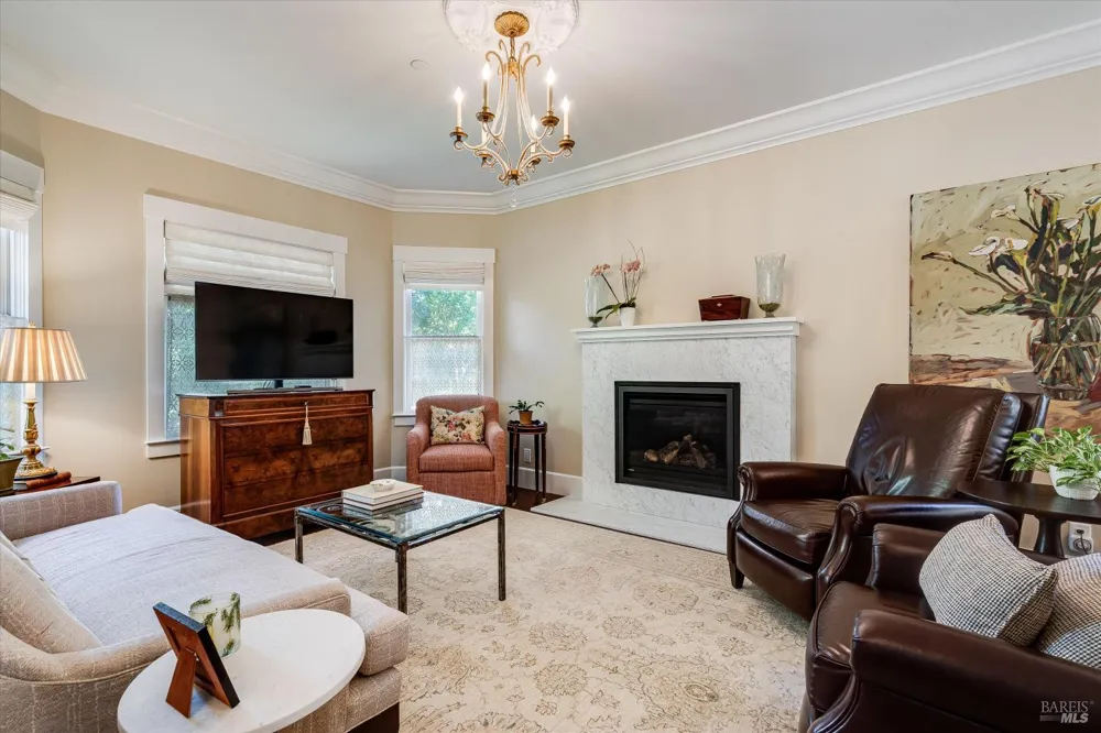 890 3rd Street E Sonoma, CA 95476
