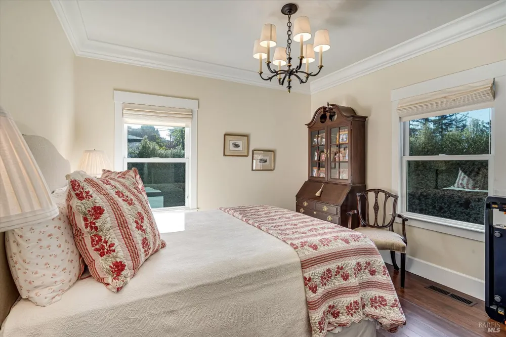 890 3rd Street E Sonoma, CA 95476