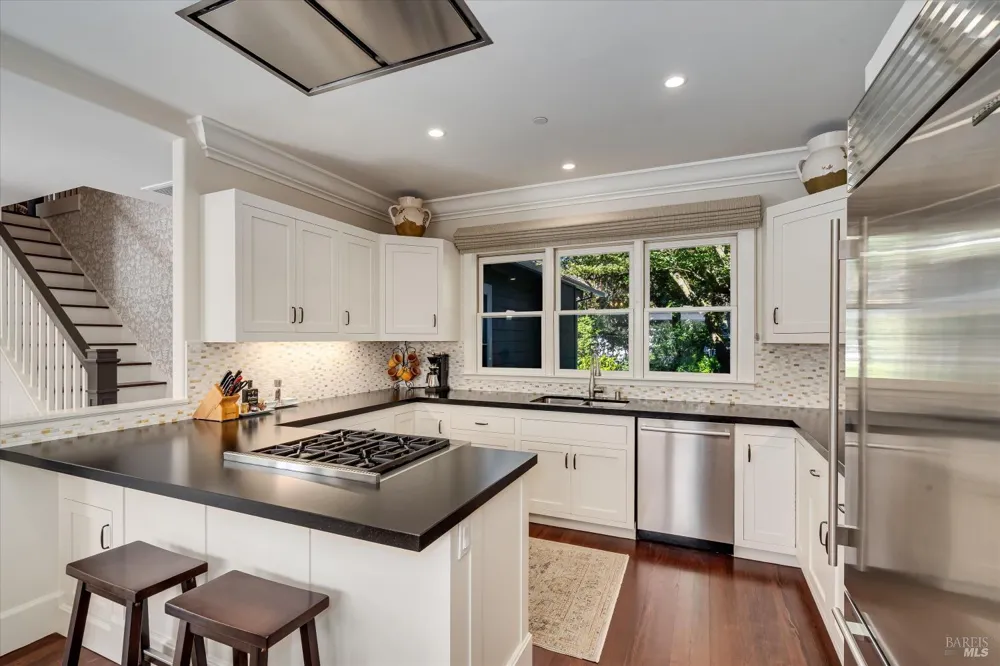 890 3rd Street E Sonoma, CA 95476