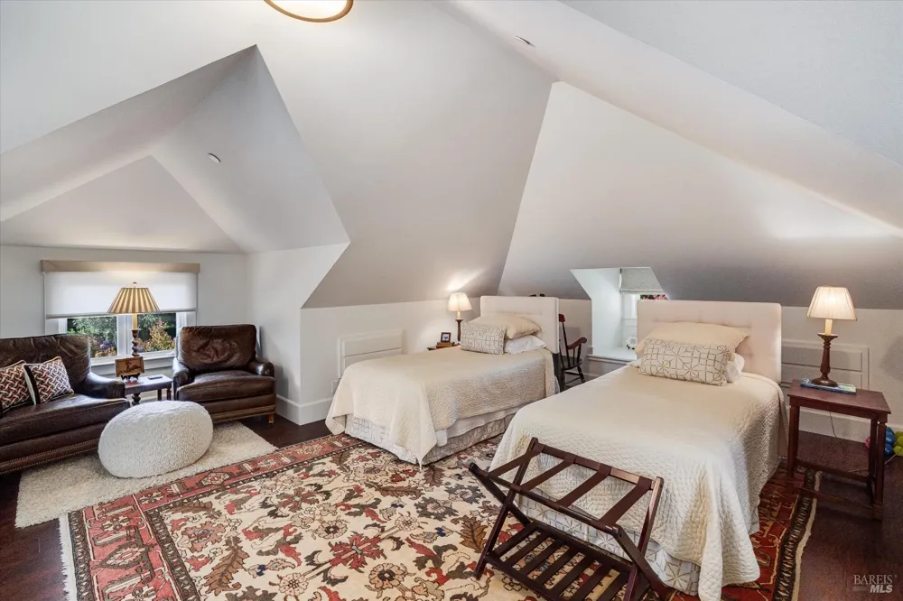 890 3rd Street E Sonoma, CA 95476
