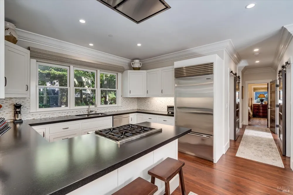 890 3rd Street E Sonoma, CA 95476