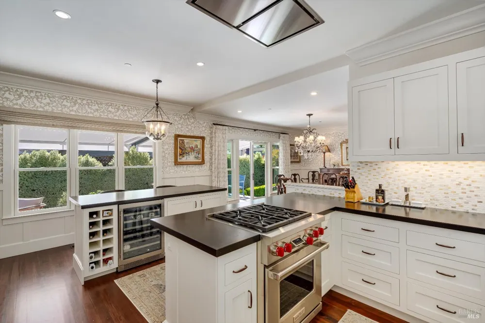 890 3rd Street E Sonoma, CA 95476