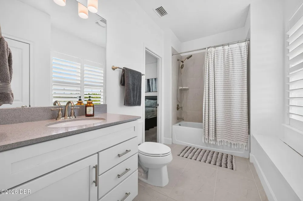 6226 W Fallsgrove Lane Port Orange, FL 32128