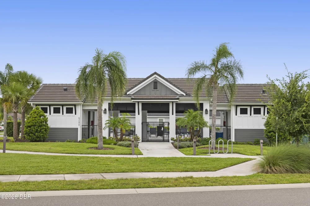 6226 W Fallsgrove Lane Port Orange, FL 32128