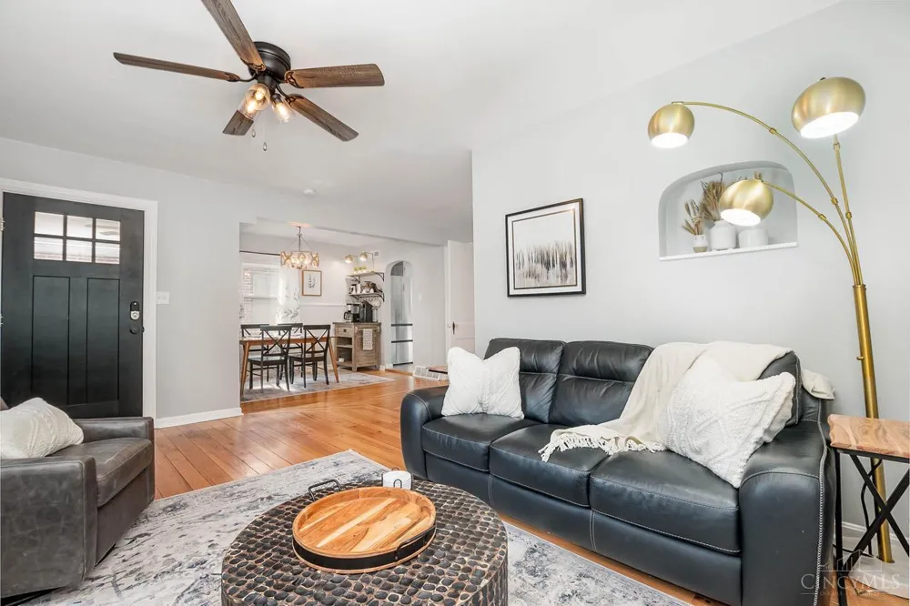 6727 Britton Avenue Cincinnati, OH 45227