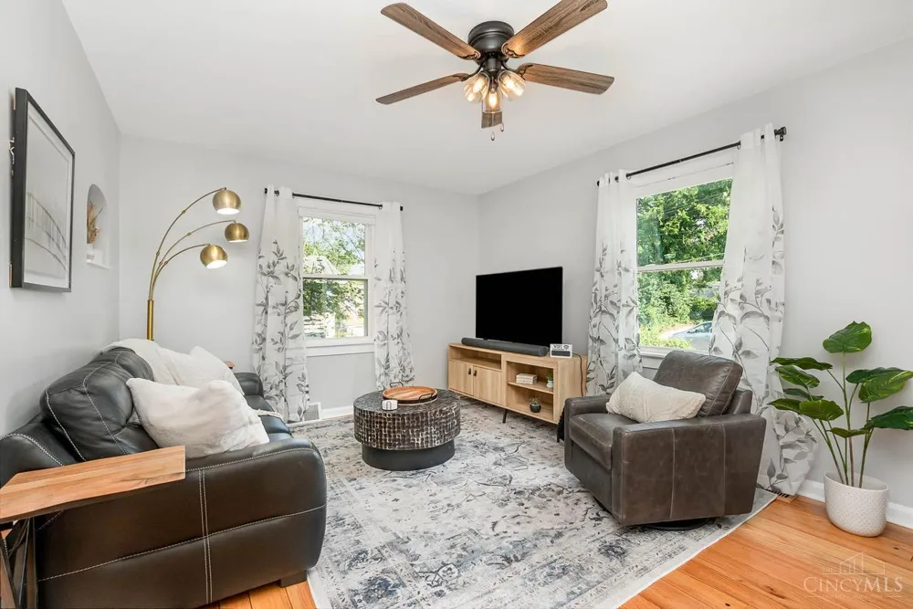 6727 Britton Avenue Cincinnati, OH 45227