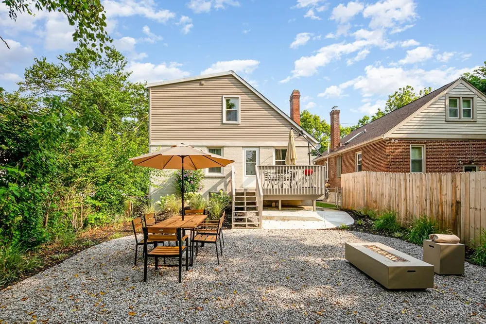 6727 Britton Avenue Cincinnati, OH 45227
