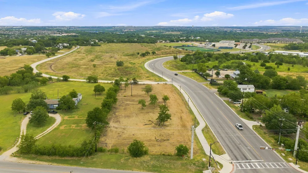 101 Sunflower Circle Kyle, TX 78640