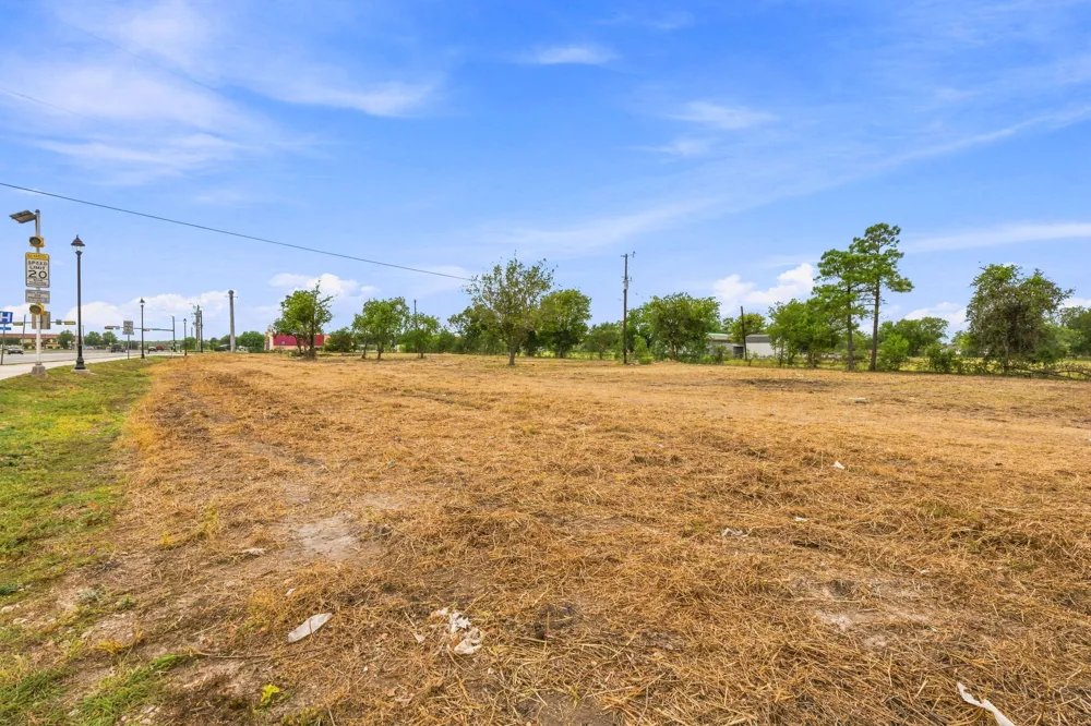 101 Sunflower Circle Kyle, TX 78640