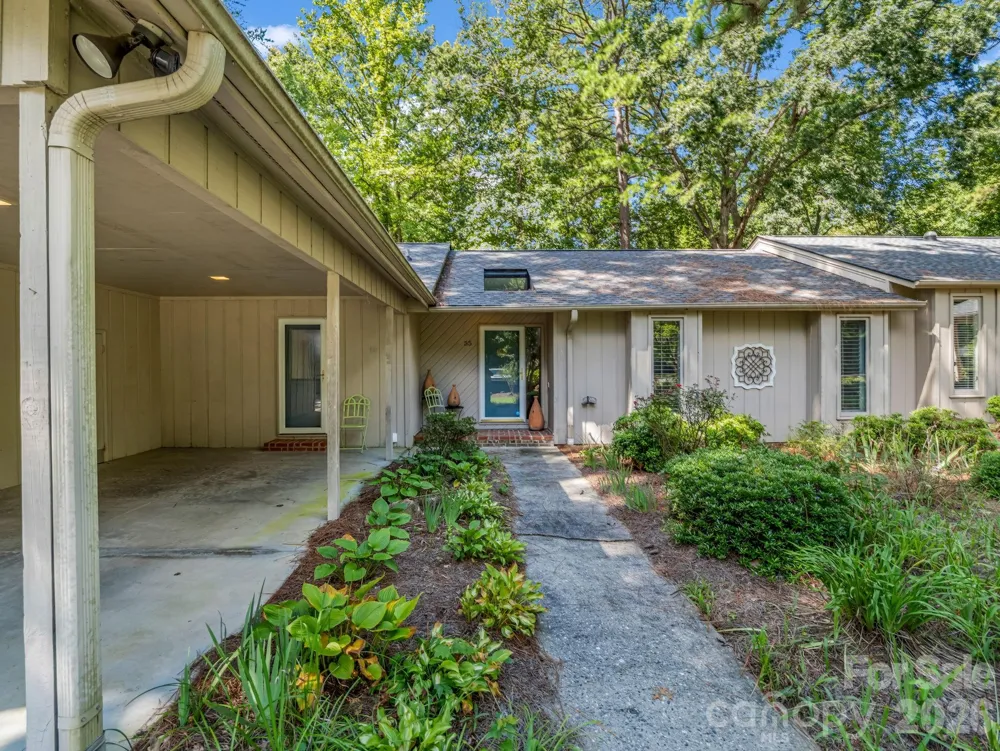55 Diamond Ridge Lane Columbus, NC 28722