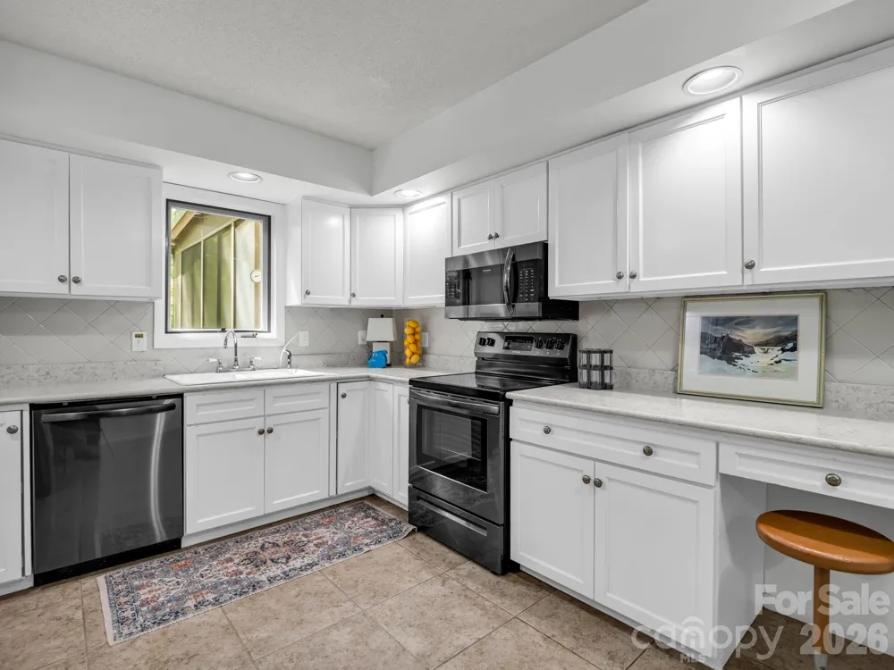 55 Diamond Ridge Lane Columbus, NC 28722