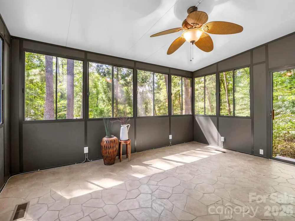 55 Diamond Ridge Lane Columbus, NC 28722
