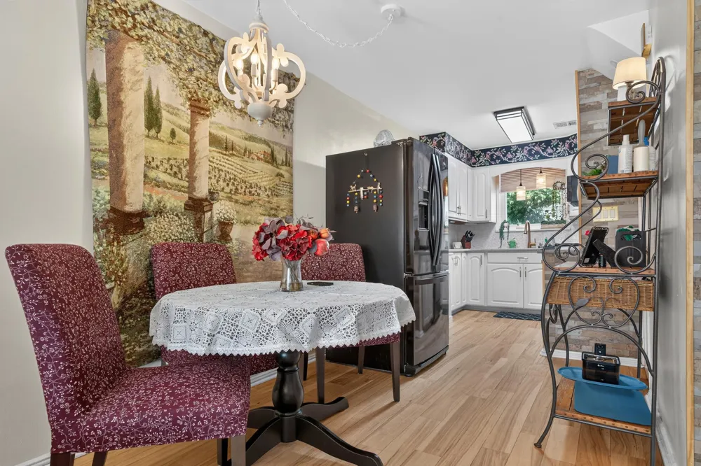 29 PARKSIDE LANE Bayonne, NJ 07002