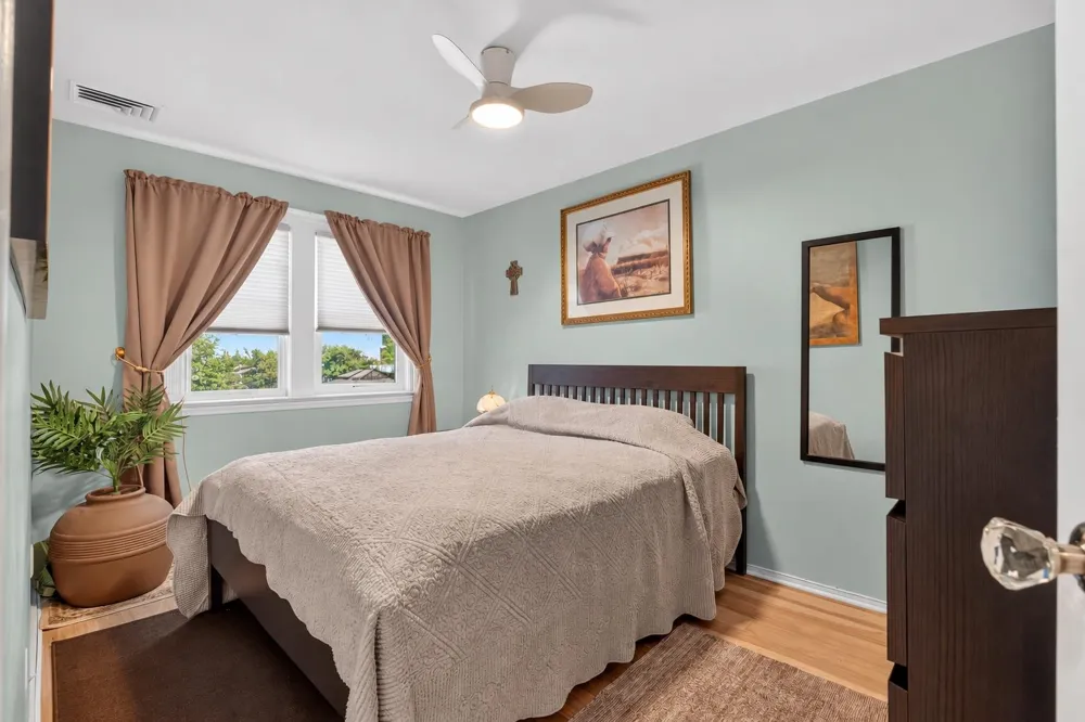 29 PARKSIDE LANE Bayonne, NJ 07002