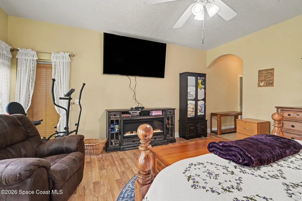 4405 Brighton Boulevard Mims, FL 32754