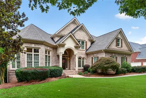 1213 Edenham Lane