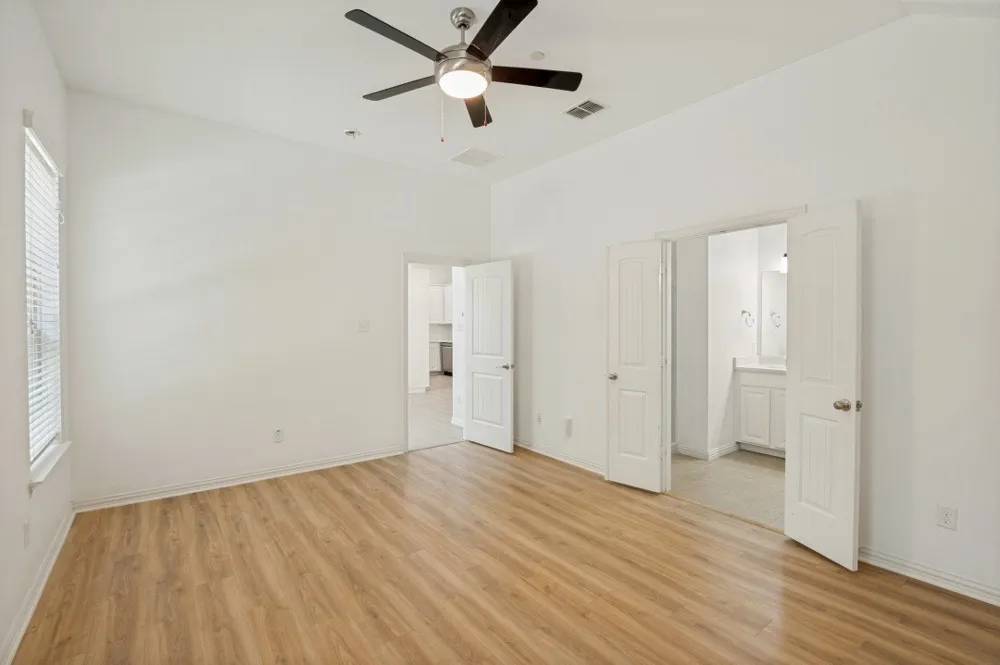 1613 Black Duck Terrace #F Carrollton, TX 75010