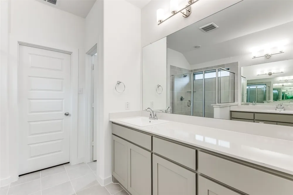 4923 Bellhurst Drive Princeton, TX 75071