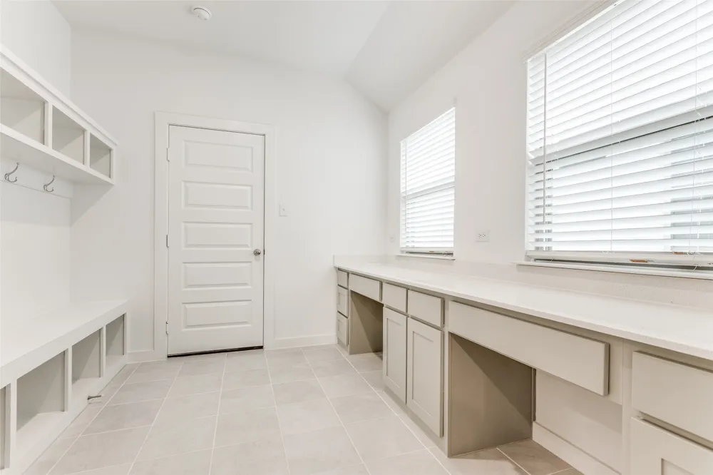 4923 Bellhurst Drive Princeton, TX 75071