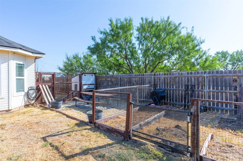 253 Hog Eye Road Abilene, TX 79602