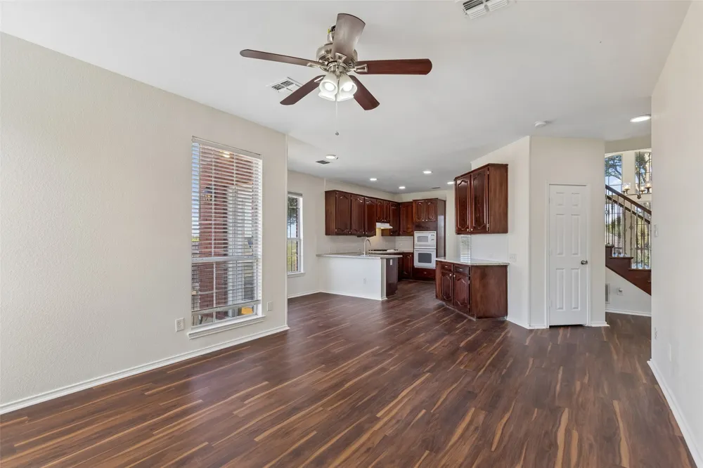 1604 Bennington Drive Carrollton, TX 75007