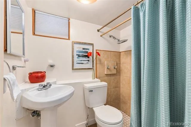 11940 W Independence Avenue Golden, CO 80401