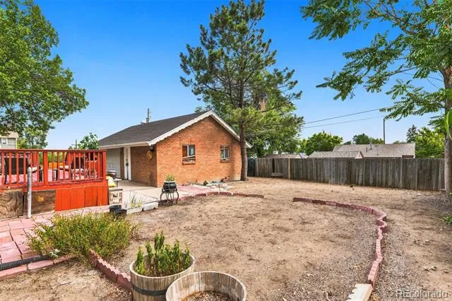 11940 W Independence Avenue Golden, CO 80401