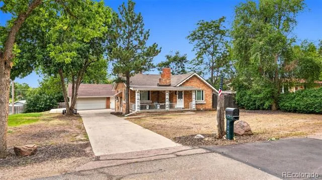 11940 W Independence Avenue Golden, CO 80401
