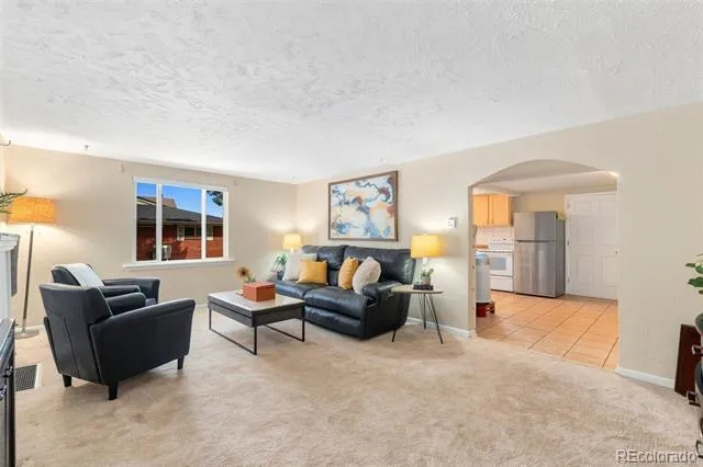 11940 W Independence Avenue Golden, CO 80401