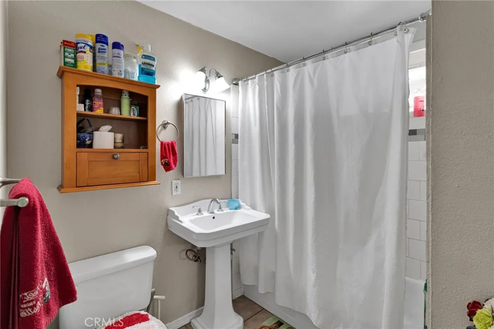 541 Lance Drive Barstow, CA 92311