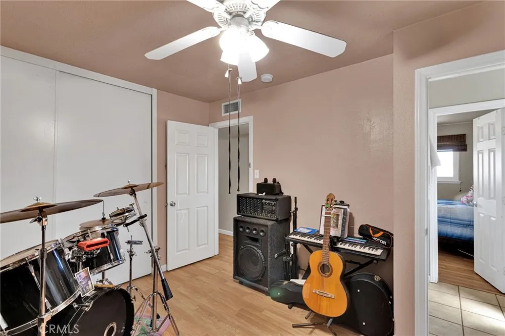 541 Lance Drive Barstow, CA 92311