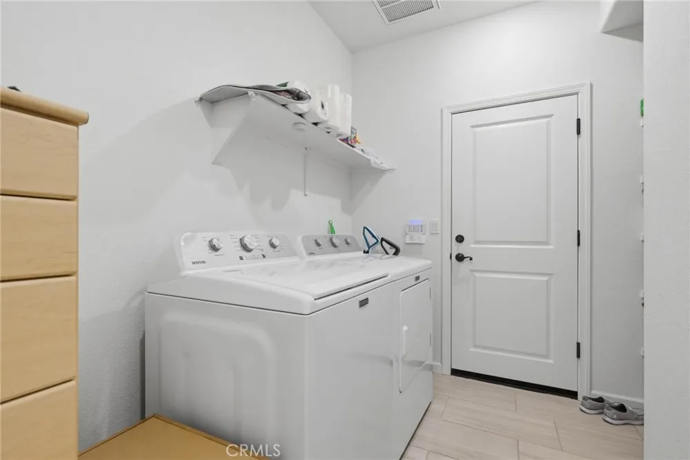 1187 Sugarstick Plumas Lake, CA 95961
