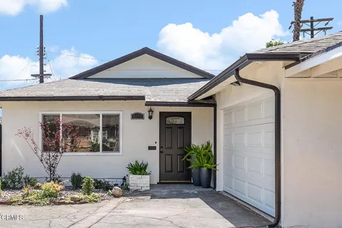 2211 Casitas Avenue