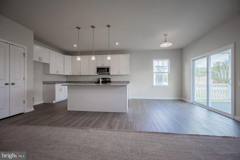 446 BELLFLOWER WAY #PEMBROOK PLAN Townsend, DE 19734
