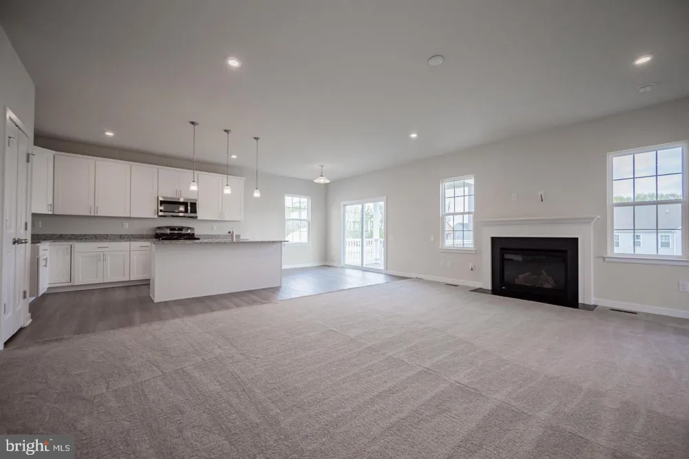 446 BELLFLOWER WAY #PEMBROOK PLAN Townsend, DE 19734