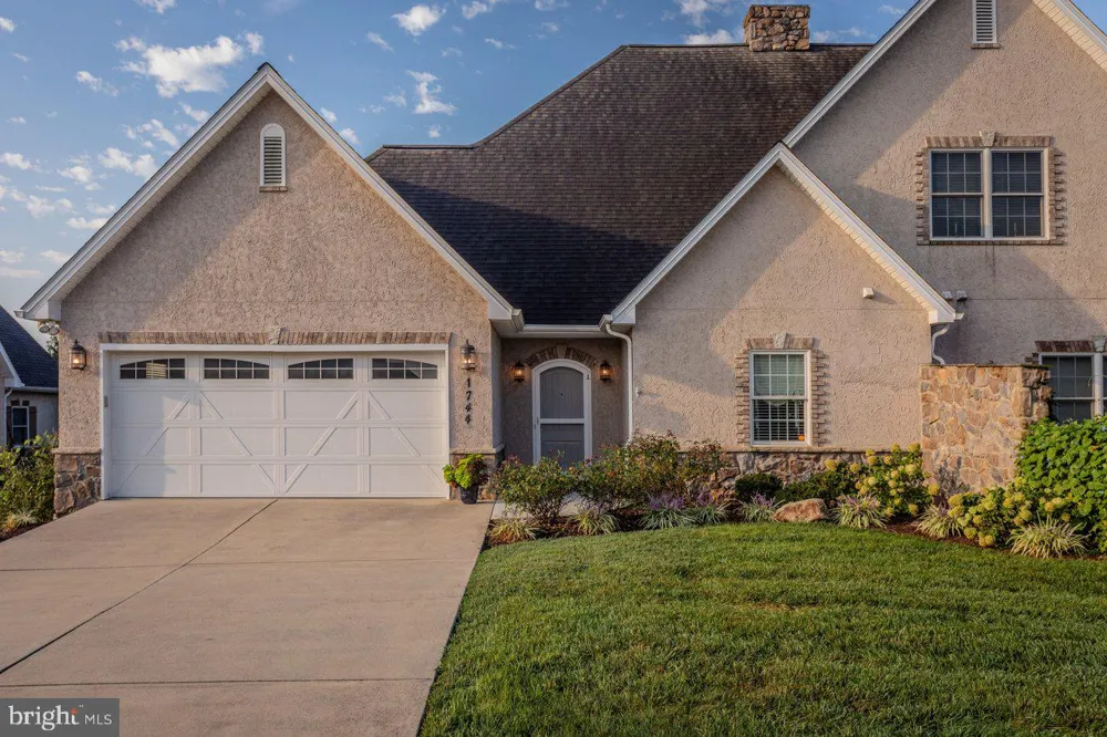 1744 HERITAGE ESTATES CIRCLE Harrisonburg, VA 22801