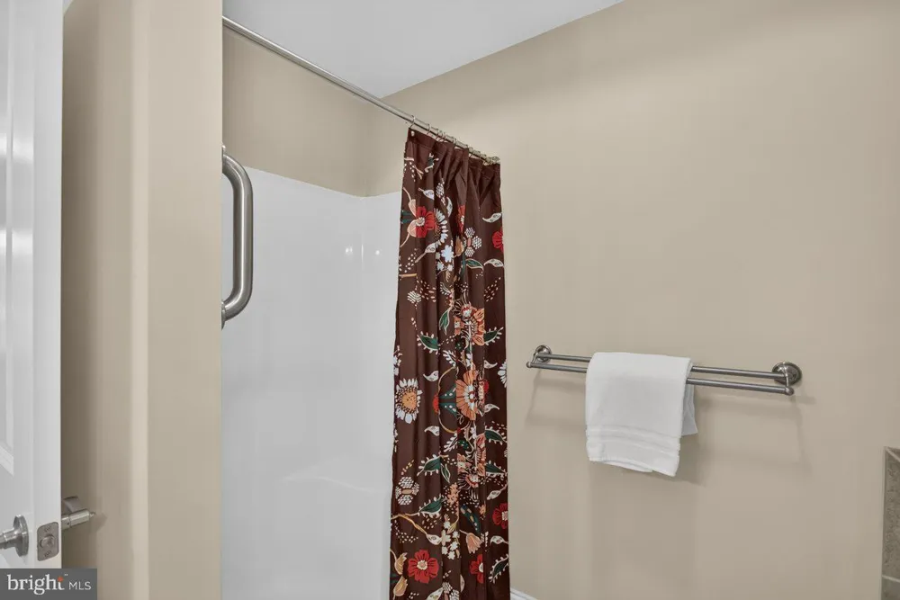 1744 HERITAGE ESTATES CIRCLE Harrisonburg, VA 22801