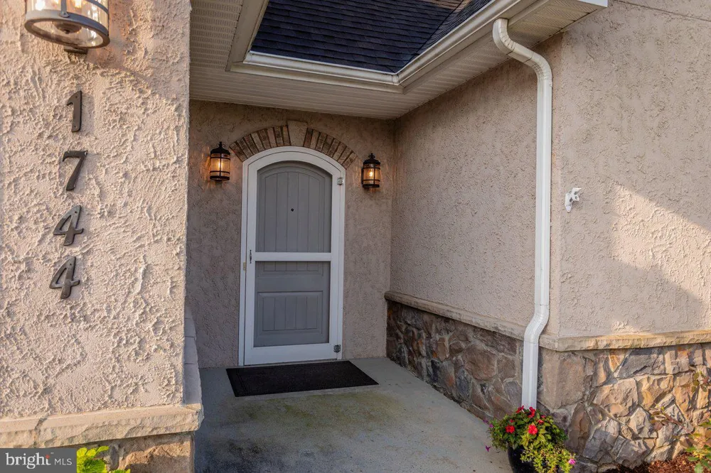 1744 HERITAGE ESTATES CIRCLE Harrisonburg, VA 22801