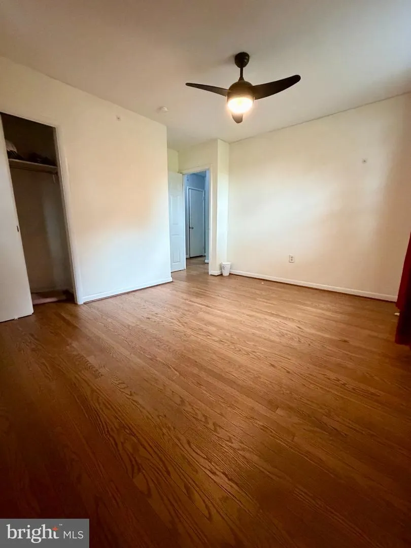 300 WINDING WAY Glenside, PA 19038
