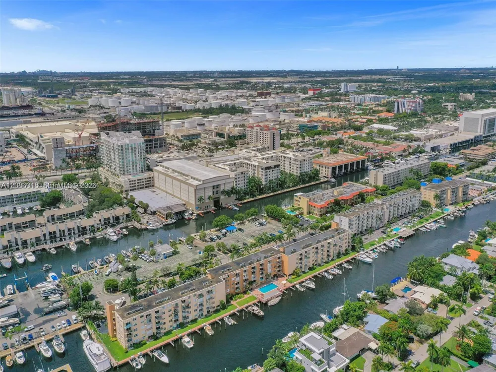 1777 SE 15th St #308 Fort Lauderdale, FL 33316