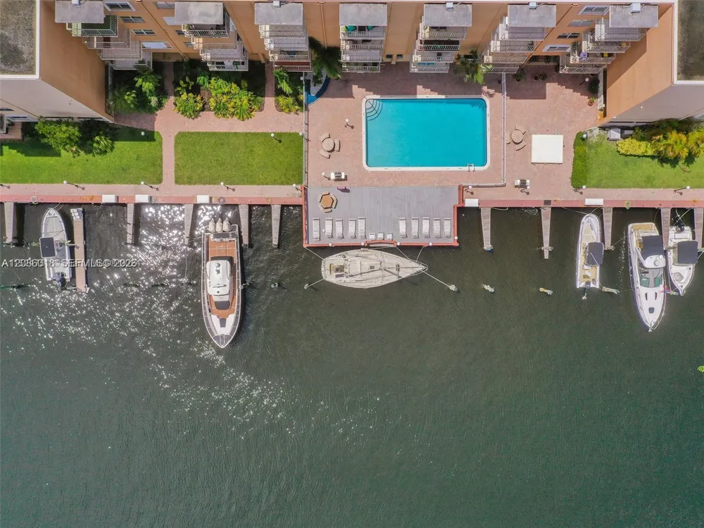 1777 SE 15th St #308 Fort Lauderdale, FL 33316