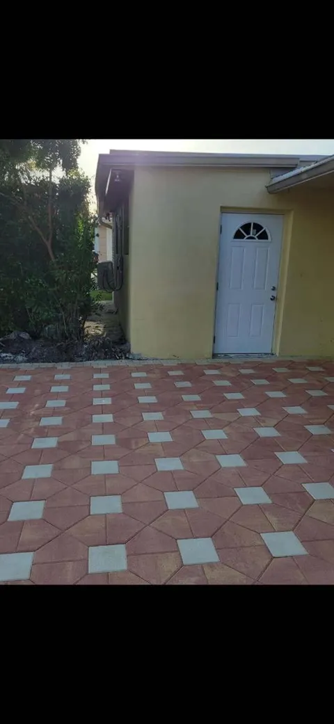 7751 NW 41ST STREET #Efficiency